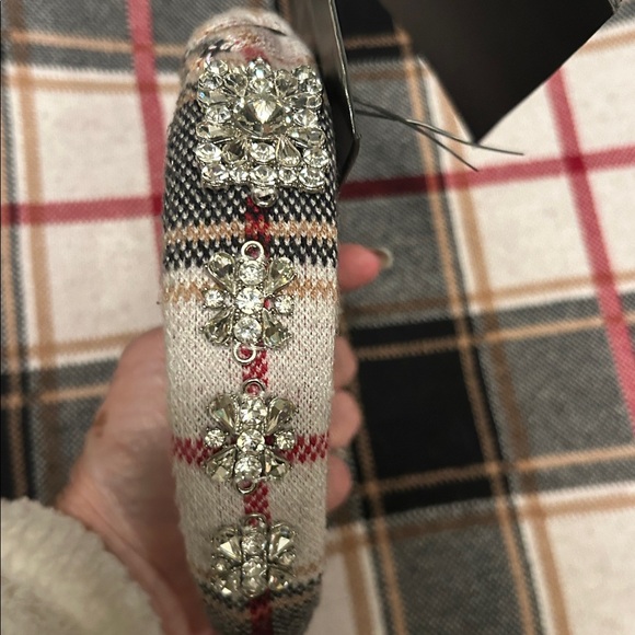 Tahari Mock Sweater w/Matching Headband - Picture 6 of 15